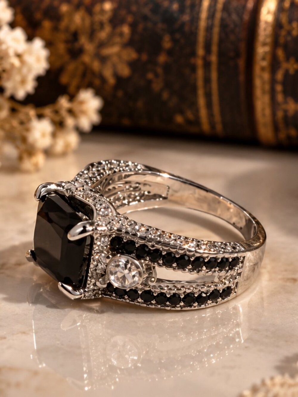 Vintage Style Black & Clear Crystal Statement Ring | Size 6.5